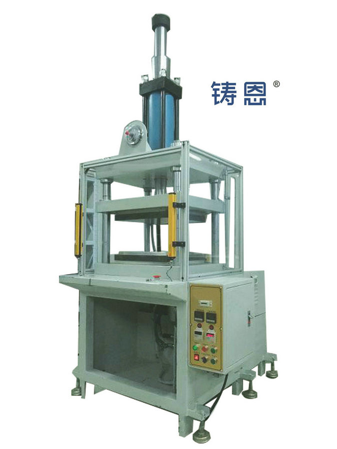 四柱熱壓機